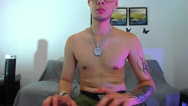 Vlad__night's Webcam Show
