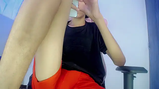 sombra_18 Show in webcam