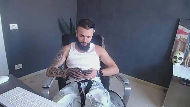 OscarWillss Chat XXX live