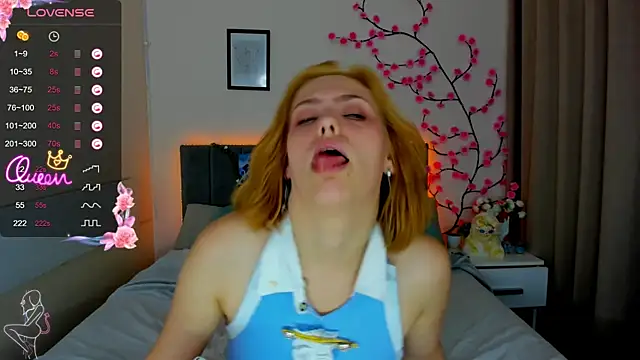 DellaRowsn Live XXX chat