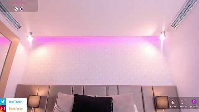 Eevee_Taylor élő XXX-chatje