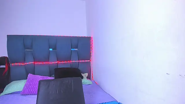 Živý XXX chat crazybaby_squirt