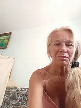ViktoriaSexi1's Webcam Show