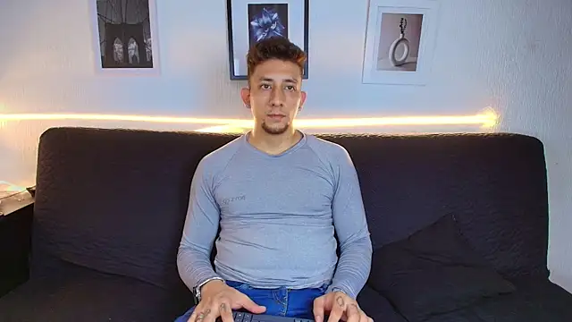Sr_Maykoln Webbikameraesitys