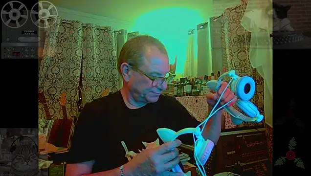 coryassman Show Webcam