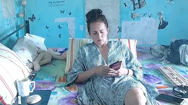 brighteyes77 লাইভ XXX চ্যাট