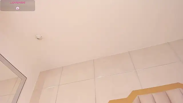 Webkamerová show TahliaMoreau