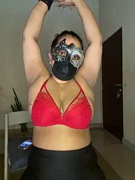 Chat XXX en directo de LioraWance