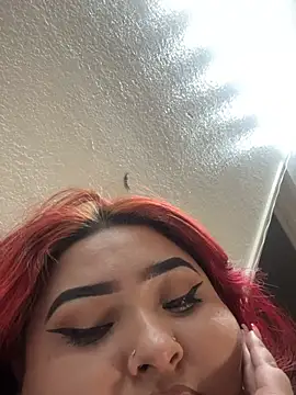 Živý XXX chat yurfavbaddie