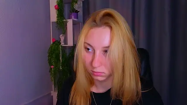 RosalieHandley Live XXX-chat