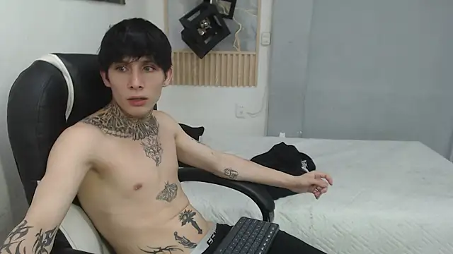 Chat XXX Live Cry_thereal