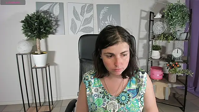 MartaEdams: απευθείας συνομιλία ΧΧΧ