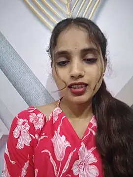 Sy_Shrishti élő XXX-chatje