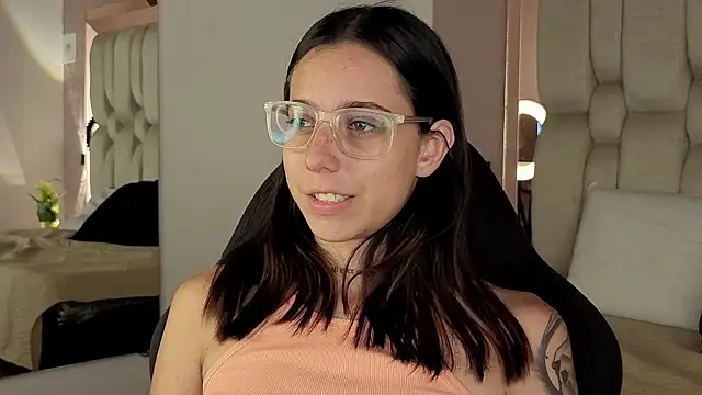 TinyVelvet – Naživo XXX chat