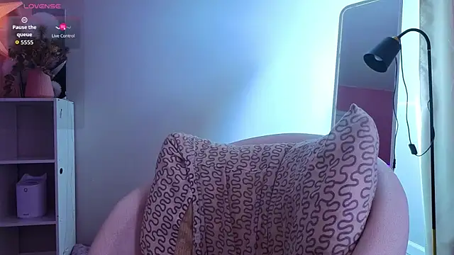 SmolCutie লাইভ XXX চ্যাট