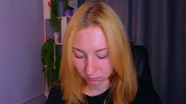 RosalieHandley Chat XXX in diretta