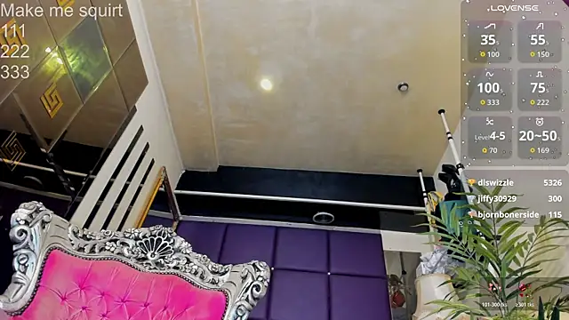 spicyxmilf's Live XXX Chat