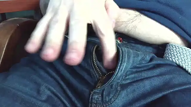 verylittletinycock Chat XXX live