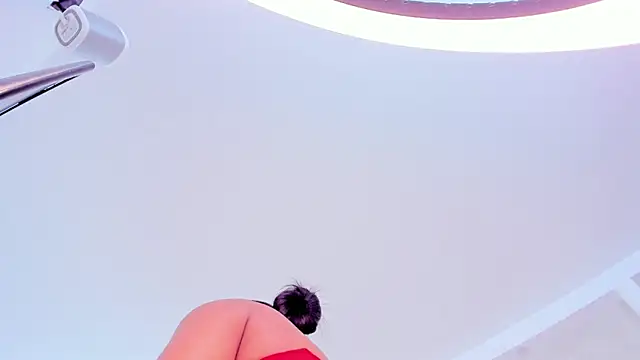 Chat +18 de juliana_smithh ao vivo