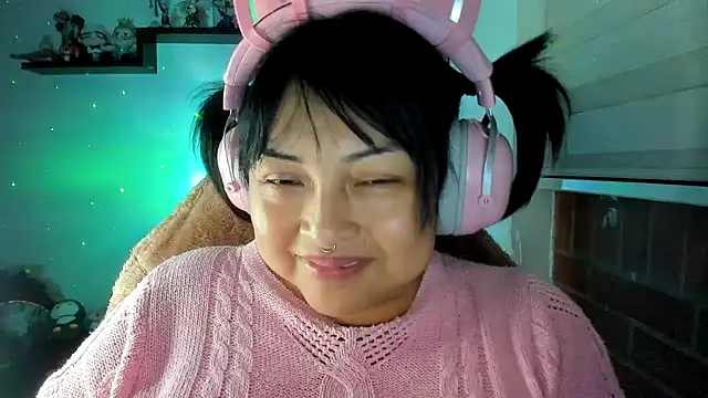 Shaddycute_のライブXXXチャット