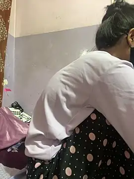 Sandhya_77 Obrolan Langsung XXX