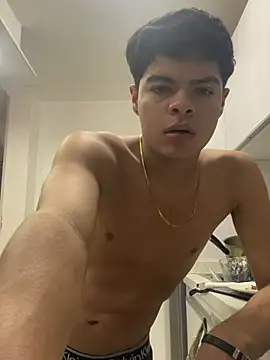luiser_hotie: απευθείας συνομιλία ΧΧΧ