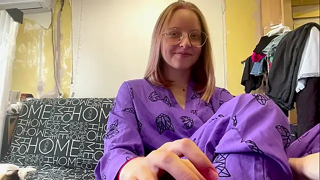 WinifredLunney's Live XXX Chat