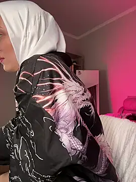 FlexibleDoll_n Webbikameraesitys