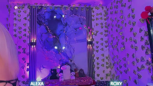 Roxy_alexa Webcam show