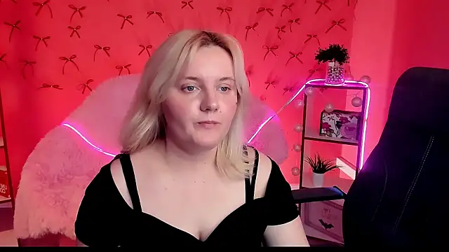 KathyBriggs Chat XXX in diretta