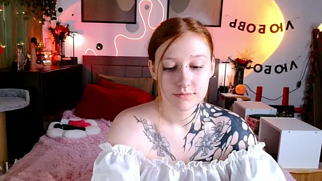 Chat +18 de Ayla_Hicks ao vivo