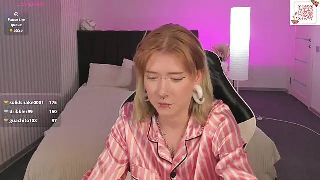 Živý XXX chat Elira_Vane