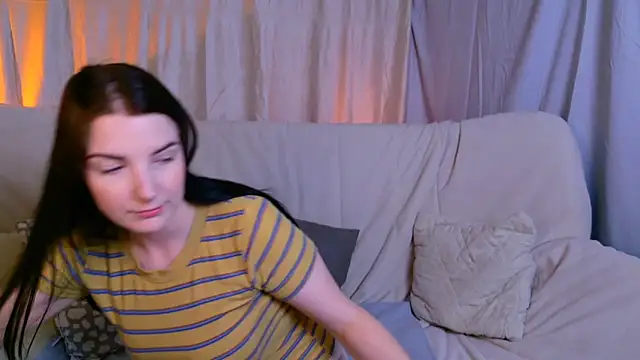 AliceChanel élő XXX-chatje