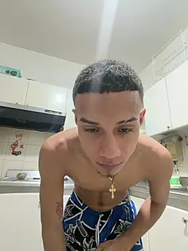 friends_lust_latin Webcam-Show