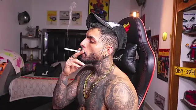 Show webcam de logan_hugh8