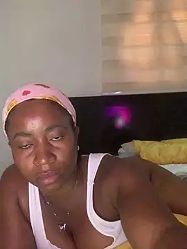 MISSMAYSROOM élő XXX-chatje