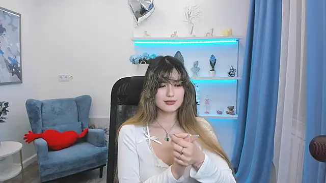 دردشة AnneTLi الجنسية المباشرة