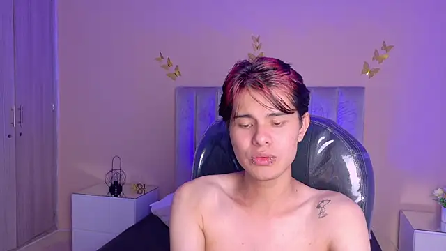 Derek_Sinn Live XXX-chat