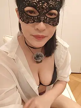 Xuebaby_Love 现场XXX聊天