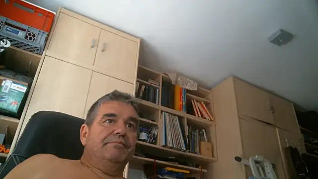 Show modela Netter65 na web-kameri
