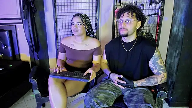Twisted_Fantasy Live XXX-Chat