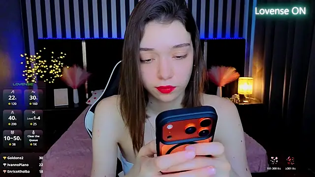 Cherry_Wipe Live XXX-chat