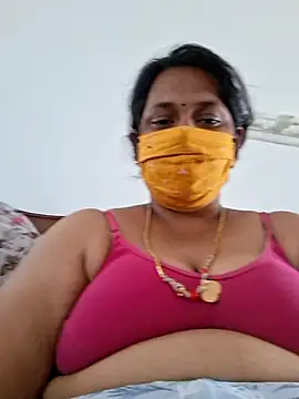 Hot_Sreeja_Tamil's Live XXX Chat