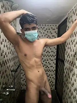 Pokazy przed kamerką – BadBoyTom78