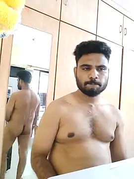 ThickBananaaa Show in webcam