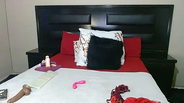 צ'אט XXX בשידור חי של Queen_Nicky