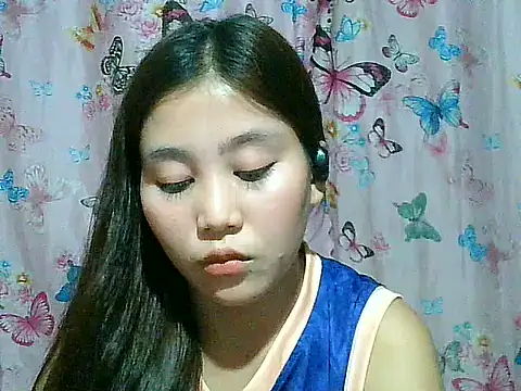 Živý XXX chat SexyAsianPussy4u