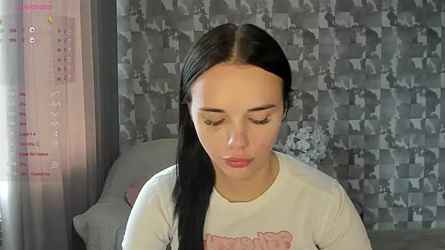 Kseni_a Adlı Modelin Canlı XXX Sohbeti