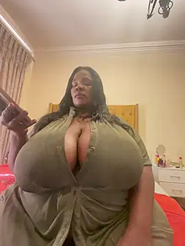 xXXSexyamazonn Live XXX chat