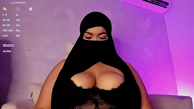 Živý XXX chat thaira_aly